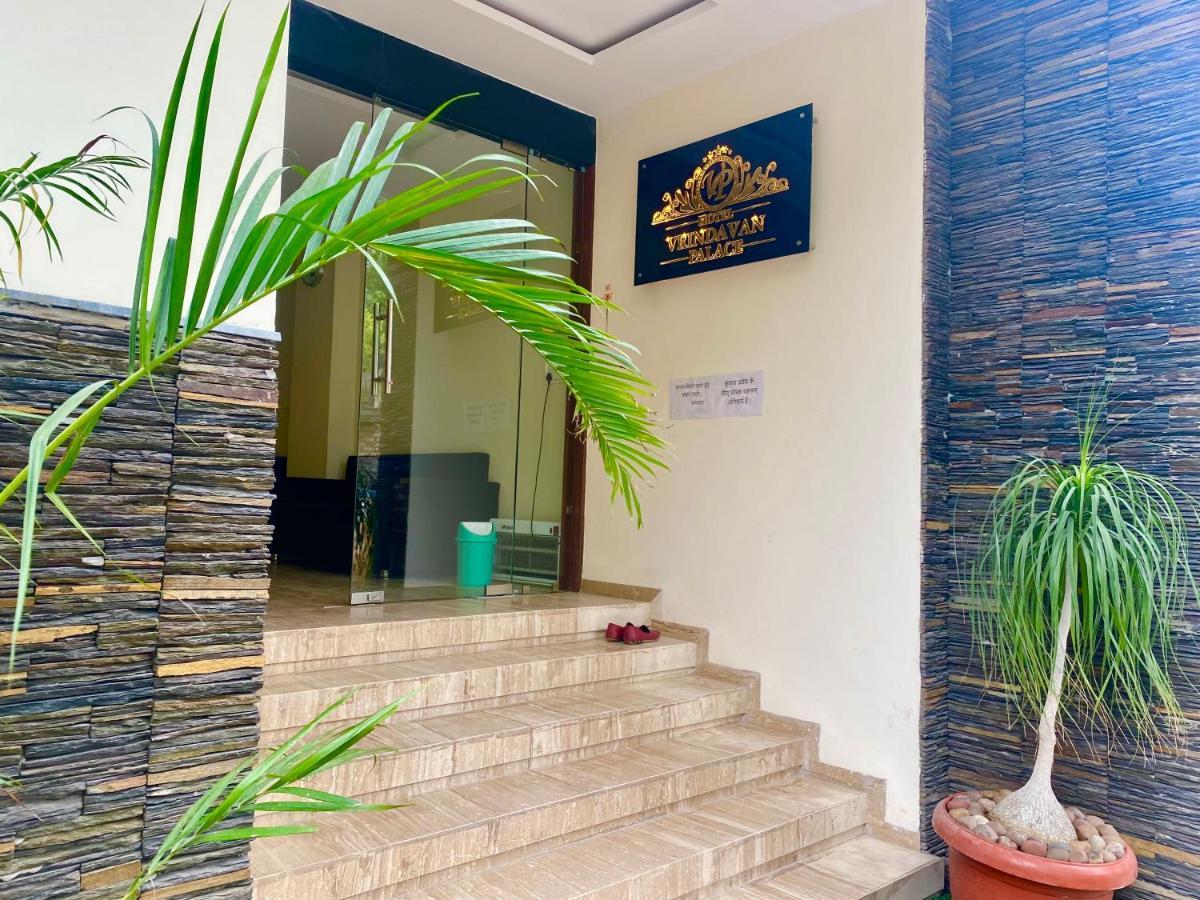 Hotel Vrindavan Palace Indore Exterior foto